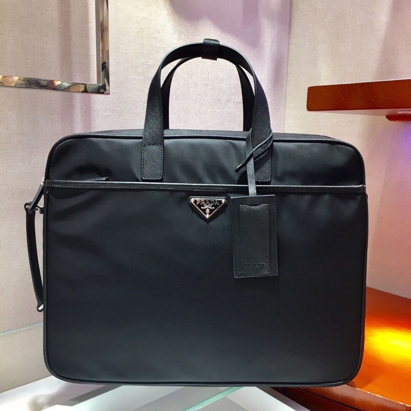 Pra*a backpacks